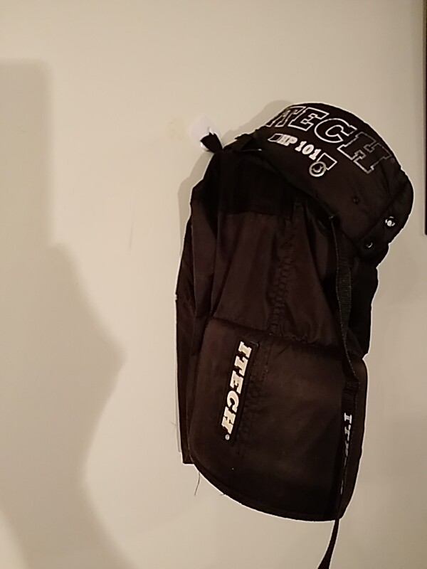 Picture 3 of 7