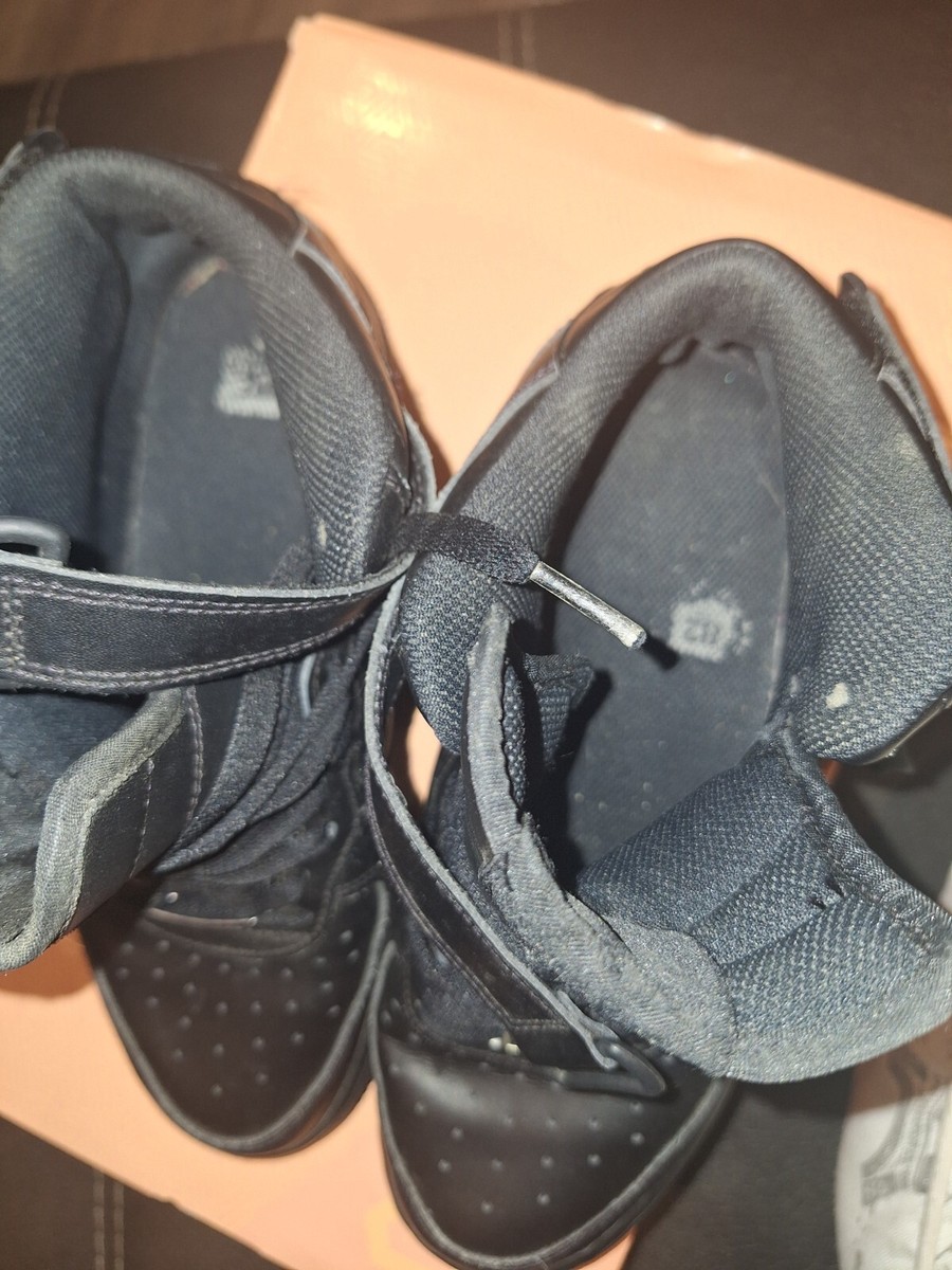 Clothing & Accessories new and used name brand for kids and adults, trending  — product photo 7 of 12