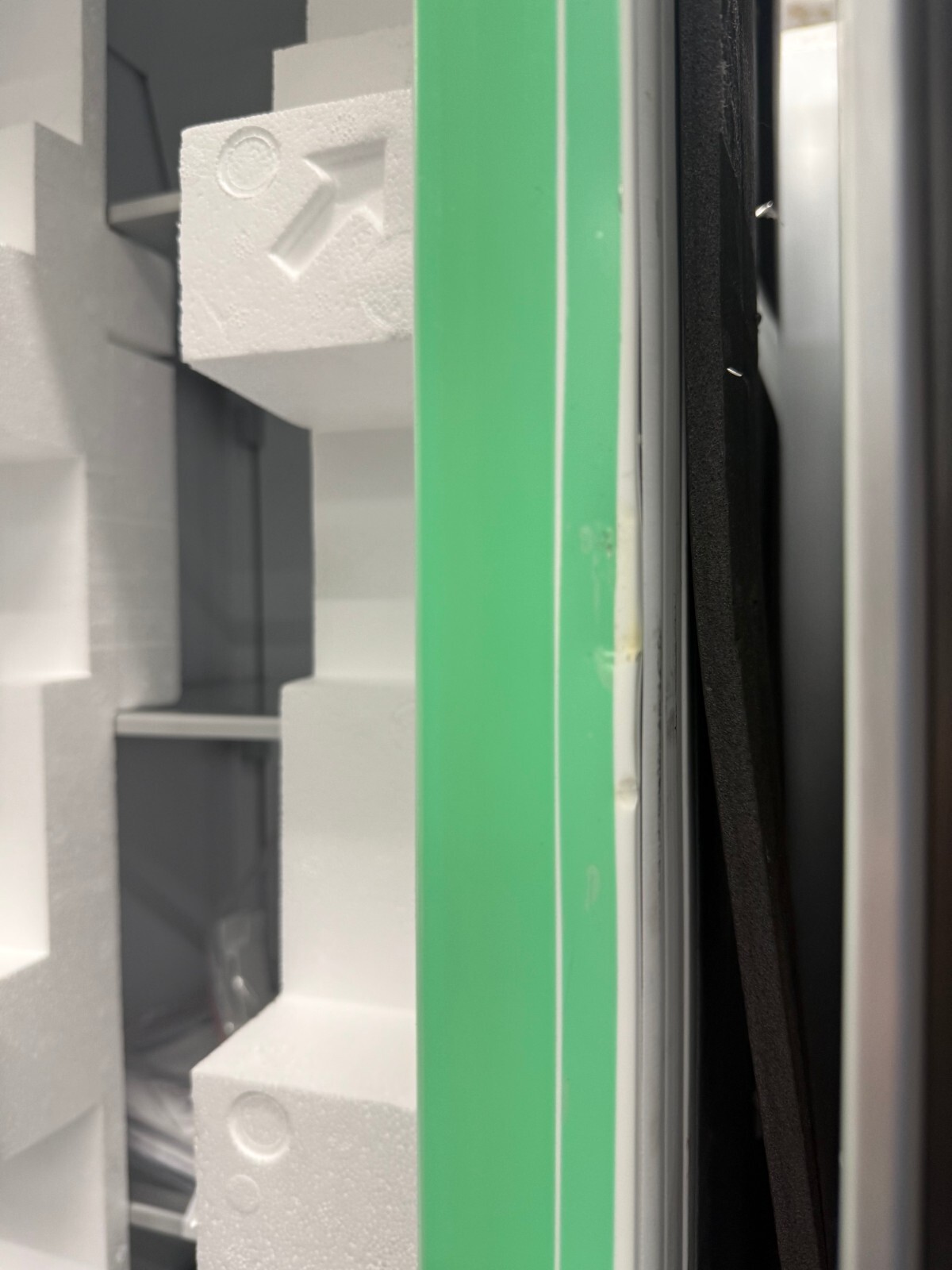 THERMADOR T18IF901SP 18" BUILT-IN FREEZER COLUMN WITH INTERNAL ICE MAKER