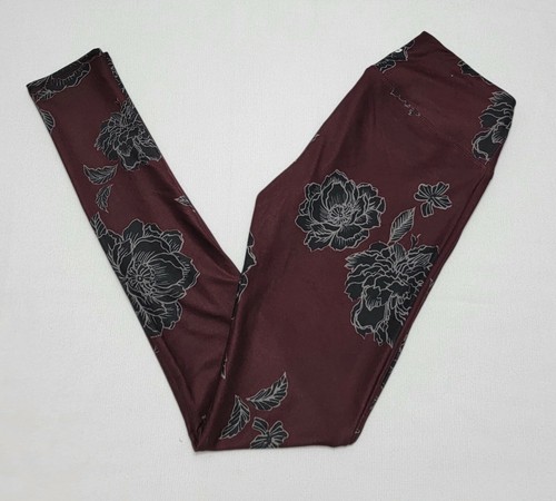 Small Leggings Burgandy Rose Theme 