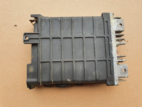 VW PASSAT B3 2.0 16V 9A ECU Engine Module Unit Steuergerät 893907404f 0261200228