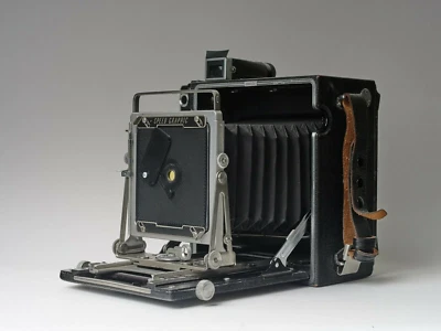 Graflex and Speed and Crown Graphic pinhole board with interchangeable inserts