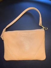 ILI New York Small Zip Wristlet Wallet Card Case Camel Tan Leather 4"L x 6"W