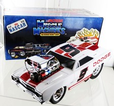 Kasey Kahne 9 Action Muscle Machines '68 Dodge Hemi Dart 1-18 Scale