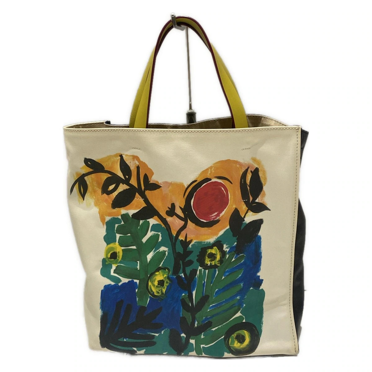 Auth MARNI Cream Orange Multi PVC Leather Tote Bag