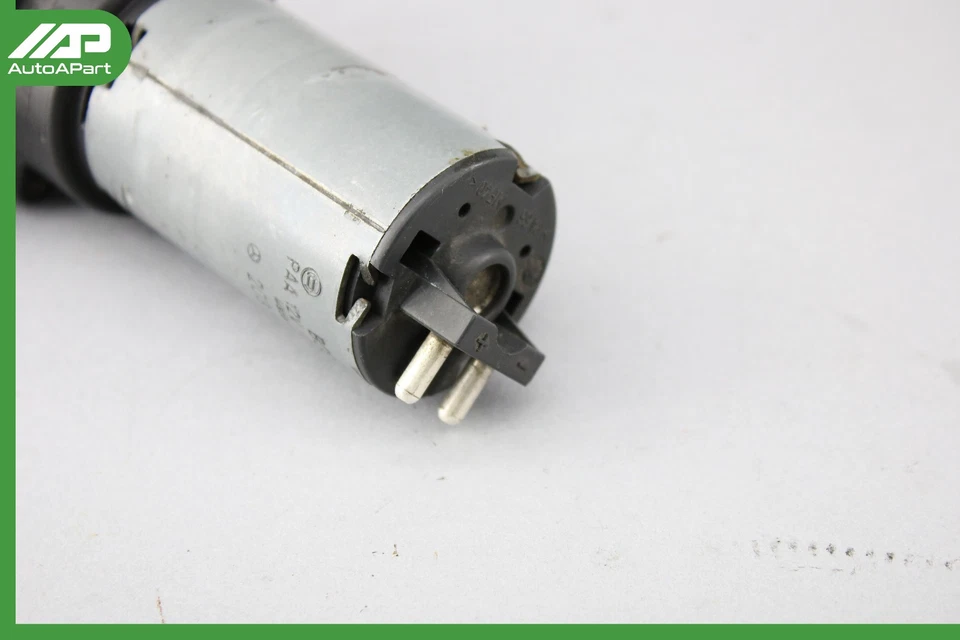 ✅ 01-09 Bomba de agua auxiliar Mercedes W209 W203 CLK500 C230 C32 2038350164 OEM Foto 2 de 4