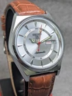 vintage seiko 5 automatic day date movemvent no. 6309A japan made men's watch.