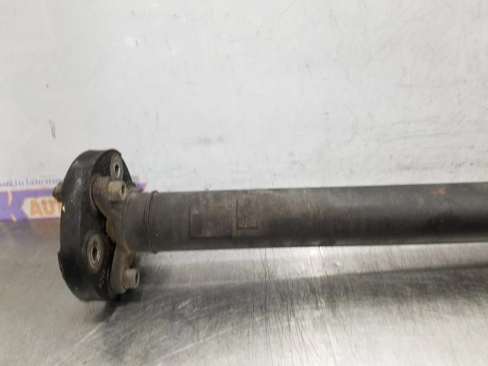 88 1988 MERCEDES-BENZ 560SL 107 TYPE 5.6L RWD REAR DRIVE SHAFT  - Imagem 3 de 4