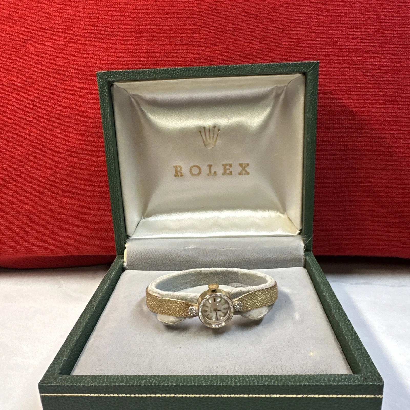 Rolex 3523 Vintage Yellow Gold Diamond Ladies Classic Watch RARE Model 15mm