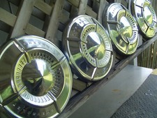 Vintage Chevrolet Chevy Impala Belair Biscane Wheel Covers Hubcaps Center Caps