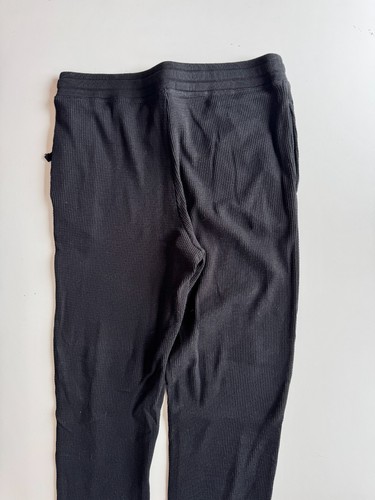 Pantalones deportivos Aritzia TNA de algodón negro tejido gofre, talla M - Imagen 5 de 12