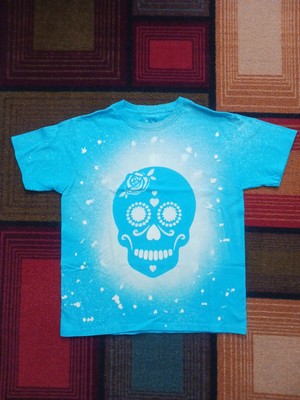 Aqua Bleach Splatter Skull Tshirt Yth Sz XL (14-16)