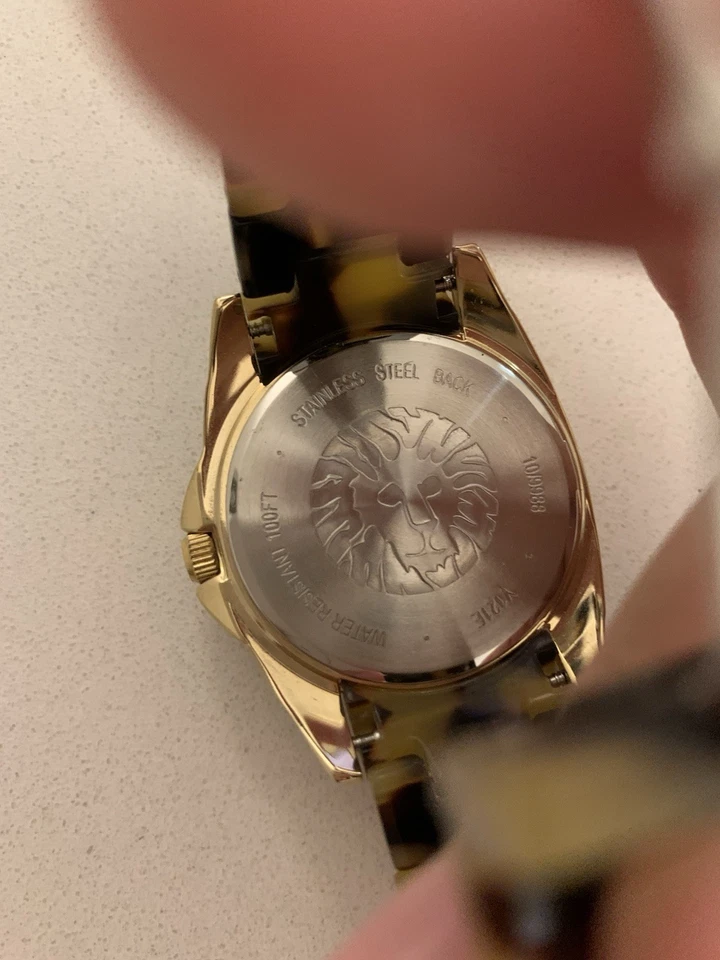 Anne Klein女士龟壳链接手表带金色脸水晶口音10 ATM — 第 4/4 张图片