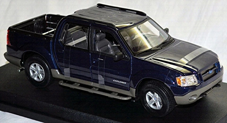 Ford Explorer Sport Trac Pick-Up 2001-05 Blu Metallico 1:18 Maisto 536891B - Immagine 3 di 4