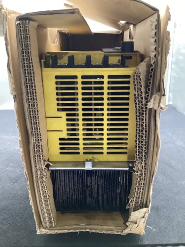 FANUC A06B-6111-H026#H570 SPINDLE AMPLIFIER MODULE SPM-26I USED - Picture 3 of 3