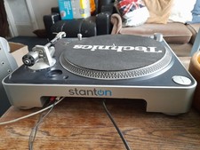 Stanton t.60  direct drive turntable, black and silver, mint condition. slip mat