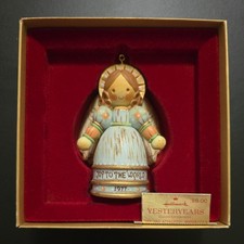 Hallmark Keepsake 1977 Yesteryears Angel Ornament Joy to the World Vintage