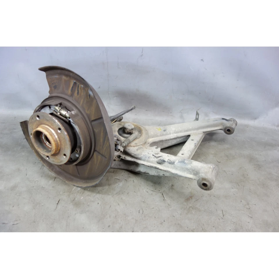 Cojinete de rueda brazo de control de arrastre trasero derecho BMW Z3 M 1998-2002 dañado Foto 3 de 4