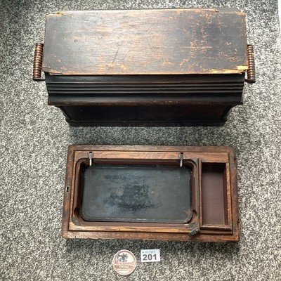 Vintage 128k 1916 Singer Nähmaschinenkoffer ~ Sargstil Deckel nur Holzsockel. Liste201