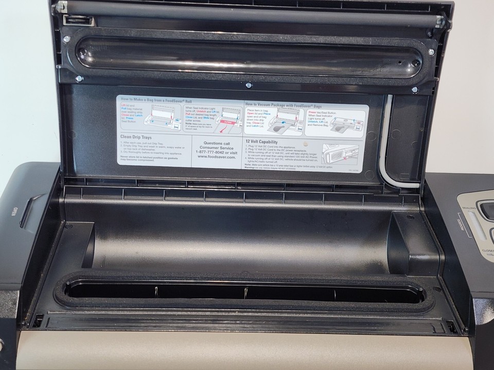 FOODSAVER GM710 GameSaver Big Game Food Preserve Vacuum Sealing System