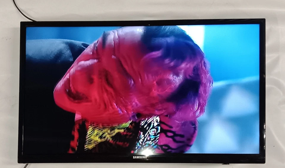 Samsung UN32EH4003 32" 720p 60Hz LED TV - Image 2 of 4