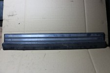ORIGINAL Mercedes Benz E-Klasse W210 Einstiegsleiste Schiene VR A2106800135 DE ✓