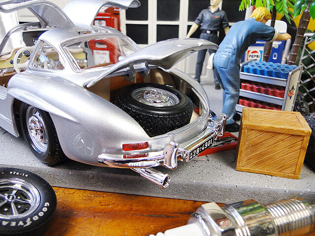 メルセデスベンツ　300SL （1954)キーホルダー 71H4WvGMYjL._AC_SY350_QL65_.jpg