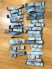 Lots of flat cables - IDE, SCSI, FDD - what you see is what you get