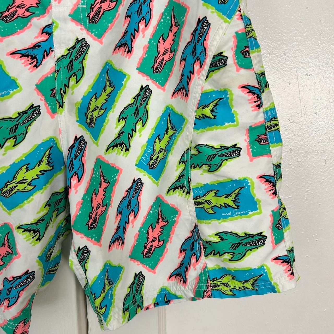 Maui & Sons Drawstring/Lace Up Swim Board Shorts Neon Sharks - Size 34 image 3
