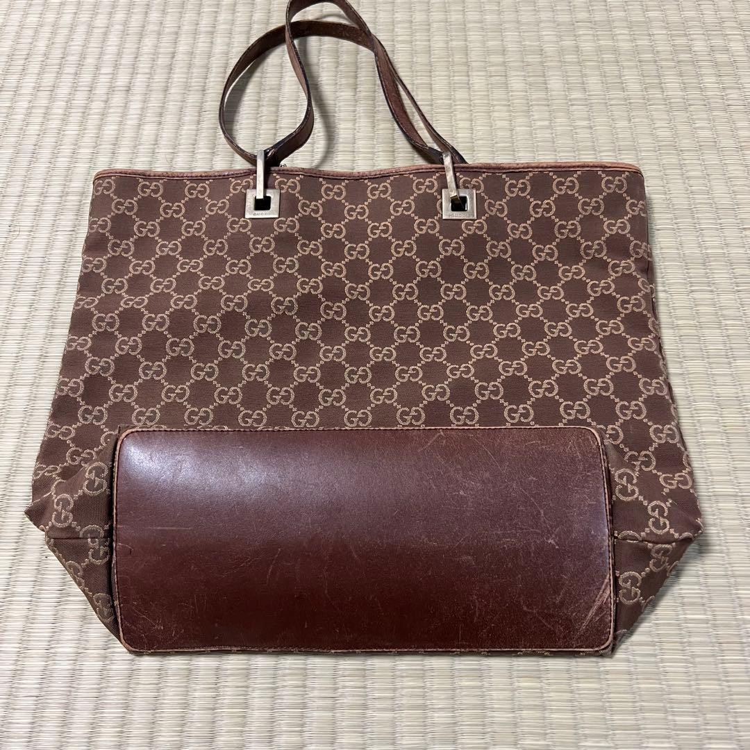 Authentic GUCCI Handbag GG Pattern - image 4
