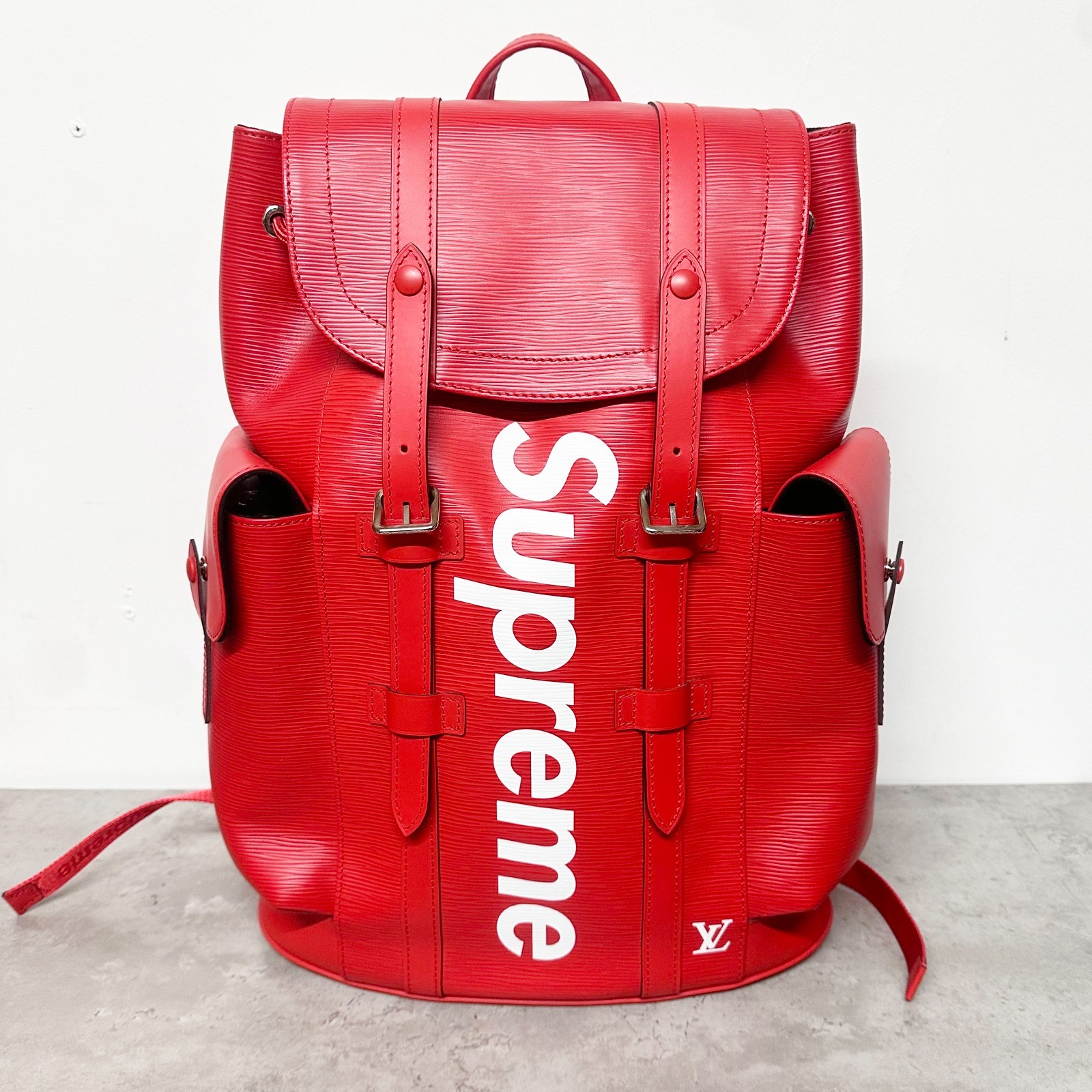 100percent AUTHENTIC LOUIS VUITTON x SUPREME LEATHER CHRISTOPHER BACKPACK BAG LV