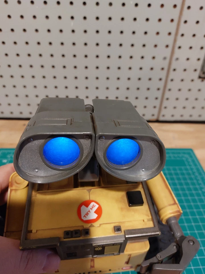 Robot interactivo Disney Pixar WALL-E ¡FUNCIONA! "10""" Foto 2 de 4