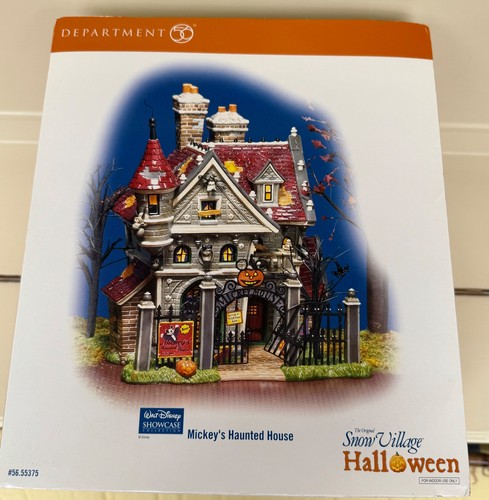 Pokemon center 10 oggetti spaventosi per halloween 2025