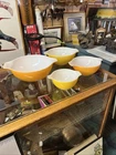 Vintage Pyrex Nesting Bowl Set Daisy Yellow Orange Cinderella