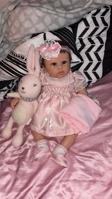Reborn Baby Doll Silicone White Blue eyes Full open Realistic doll Bunny Blanket