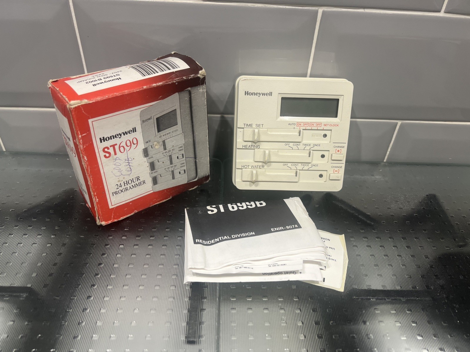 Honeywell ST699B1002 Programmer