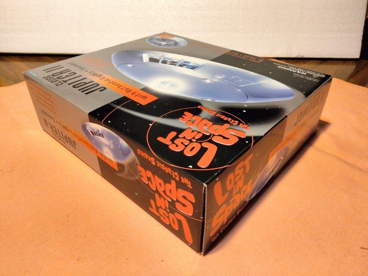 Trendmasters Classic Lost In Space JUPITER 2 SPACESHIP NEW FACTORY