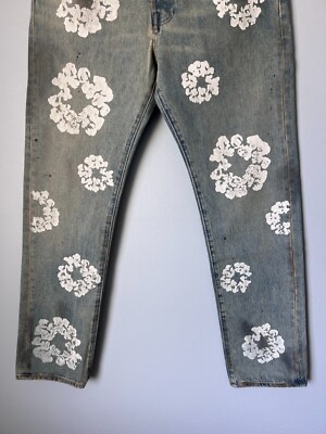 Denim Tears x Levi's Dirty Wash Wreath 501 - Size 33 - Light Wash