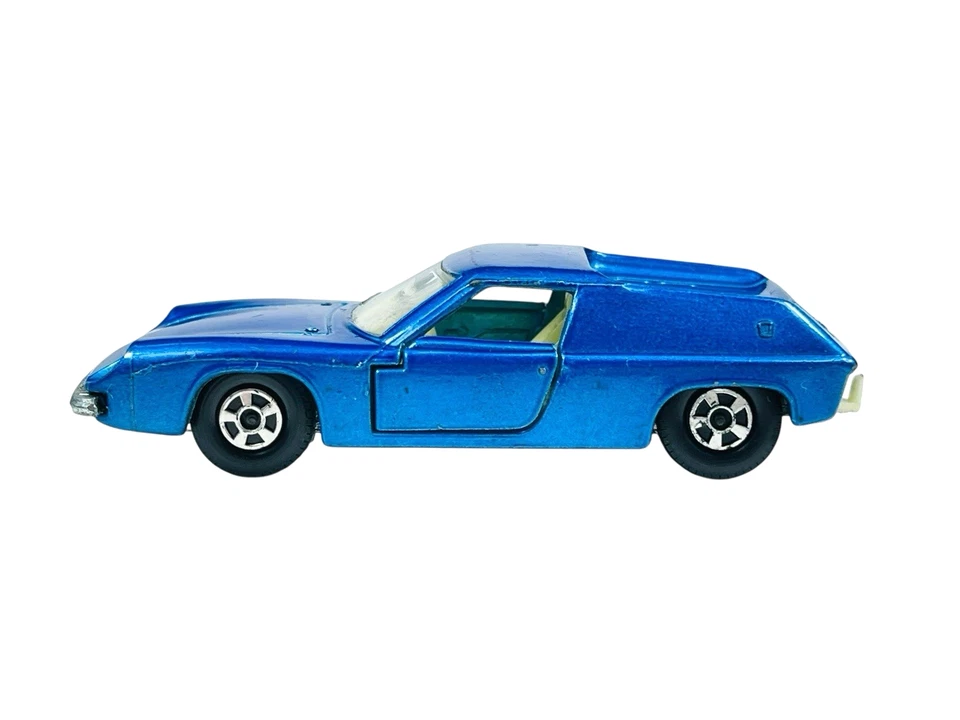 Matchbox Lesney Superfast MB5 Thin Tires Blue Lotus Europa w/F2 Box - Image 2 of 4