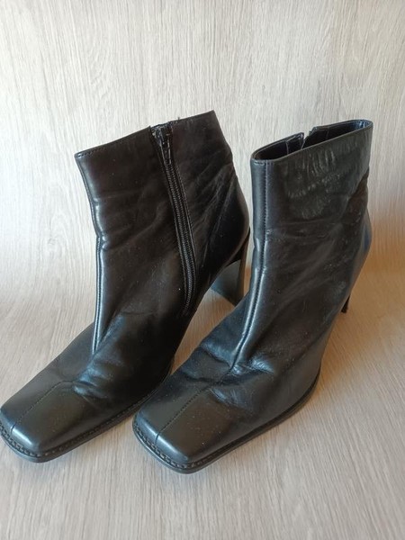 Women Betty Barclay Boots Black Leather 38.5