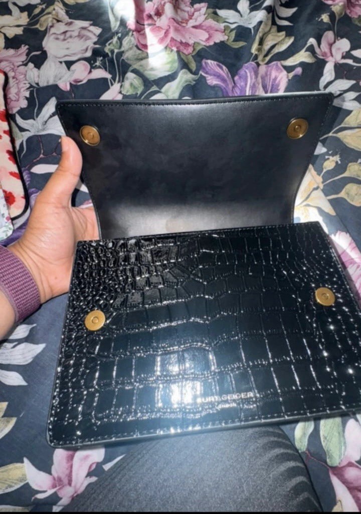 Kurt Geiger London shoreditch bag image 4