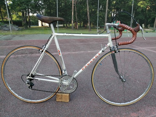 Vélo de course Peugeot PSV10
