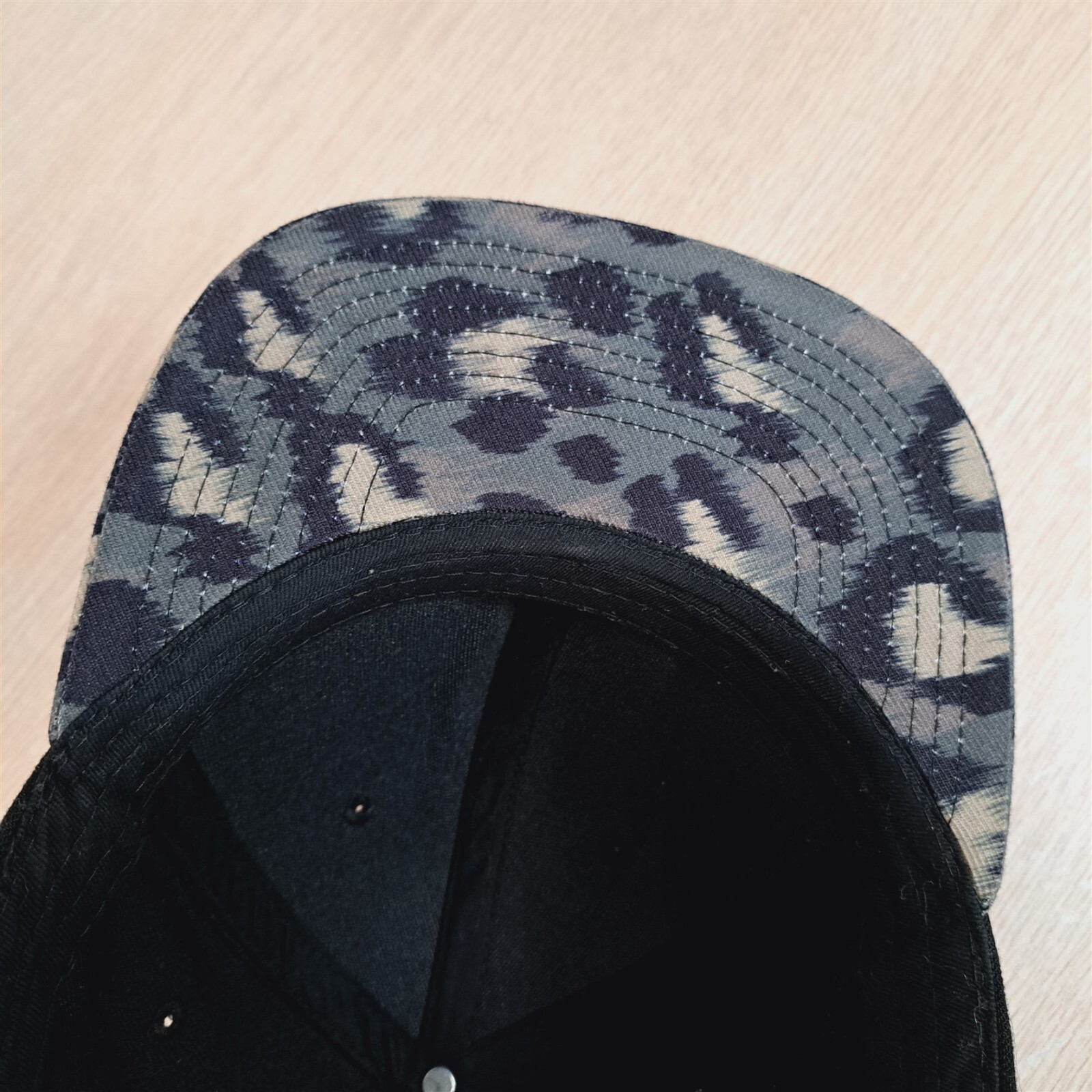 NO BOUNDARIES LEOPARD PRINT ADJUSTABLE SNAPBACK B… - image 14