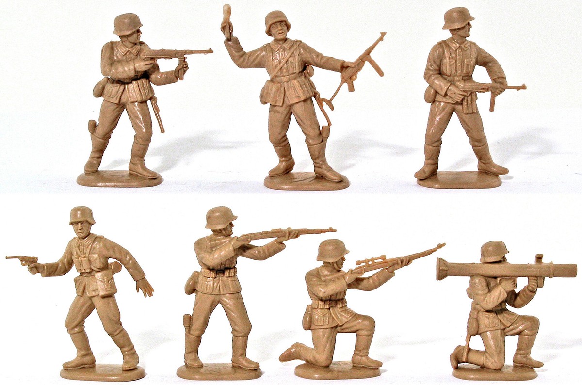 ESCI ERTL #5504 true 54mm WWII German Infantry 7 in 7 poses color