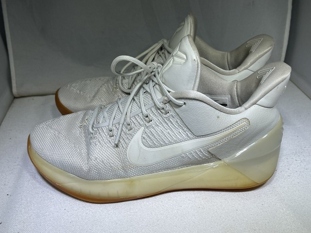 kobe ad size 5.5