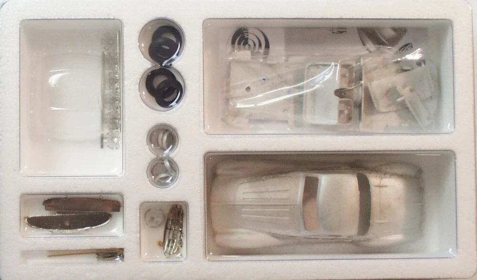 1952 Delahaye 235 Coupe "Chapron" non peint 1/43 métal blanc/étain kit - Photo 1/1