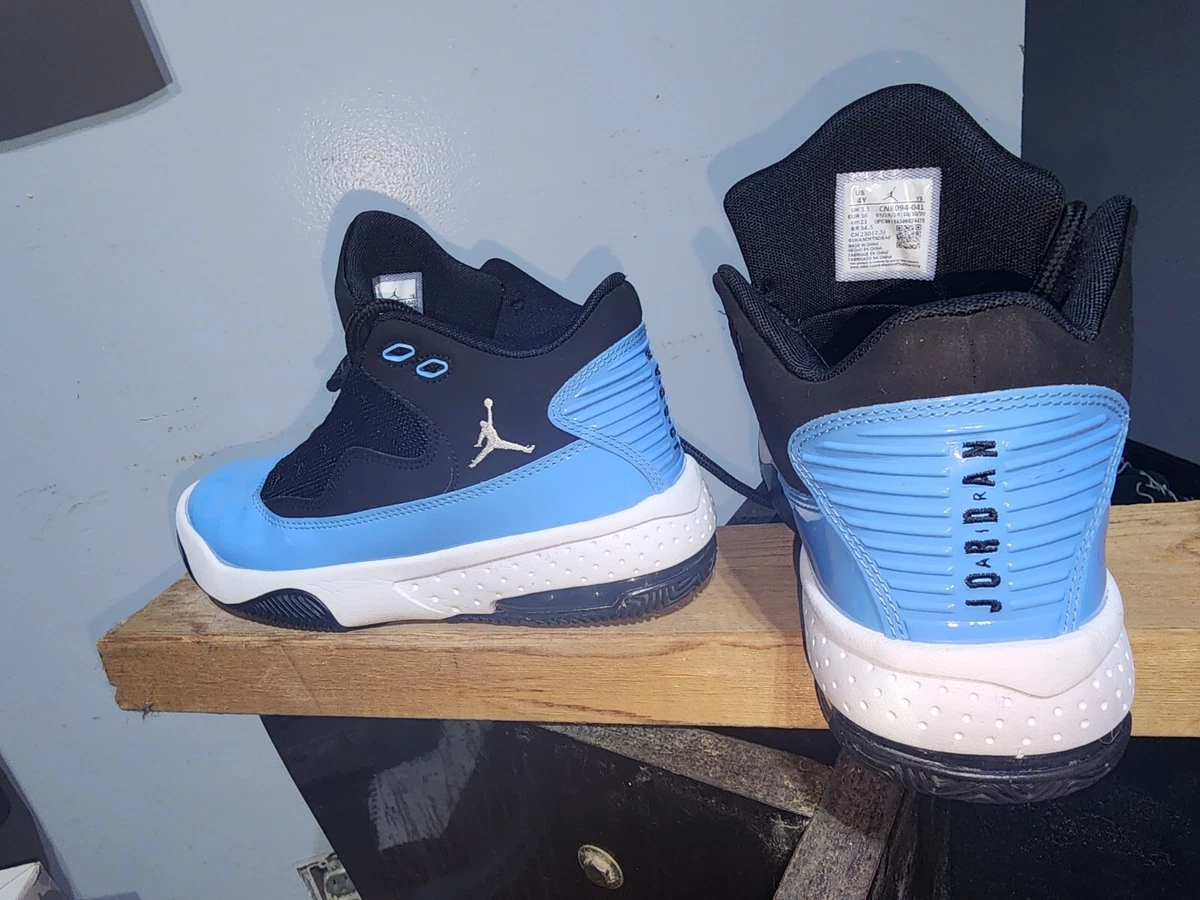 Las mejores ofertas en Jordan Max Aura 2 Black University Blue | eBay