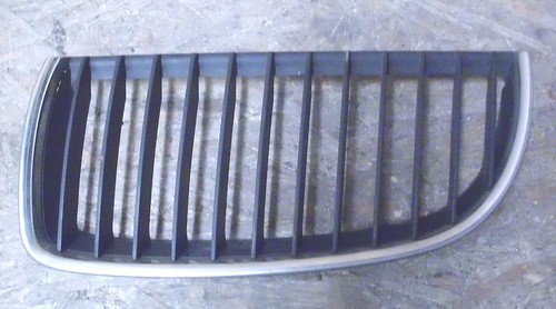 BMW 3er E90 E91 original Chrom  Kühlergrill Vorne links 51137120007 bis 2008
