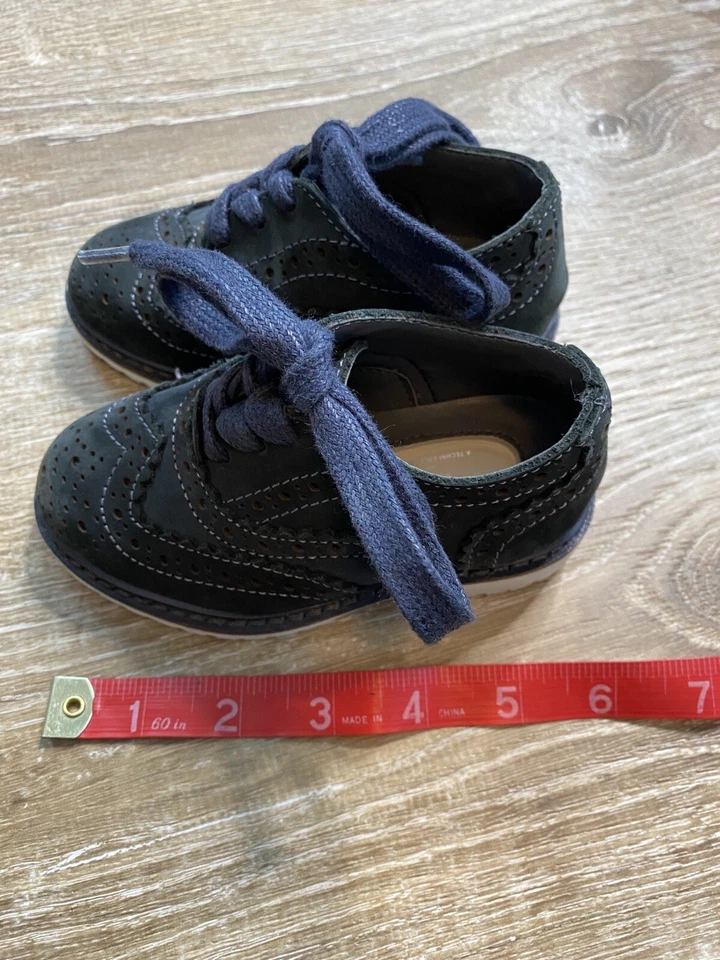 Bebé Niño Niño Bebé Niño Alta Calidad Azul Gamuza Punta de Ala Oxford Kenneth Cole 4 Foto 4 de 4