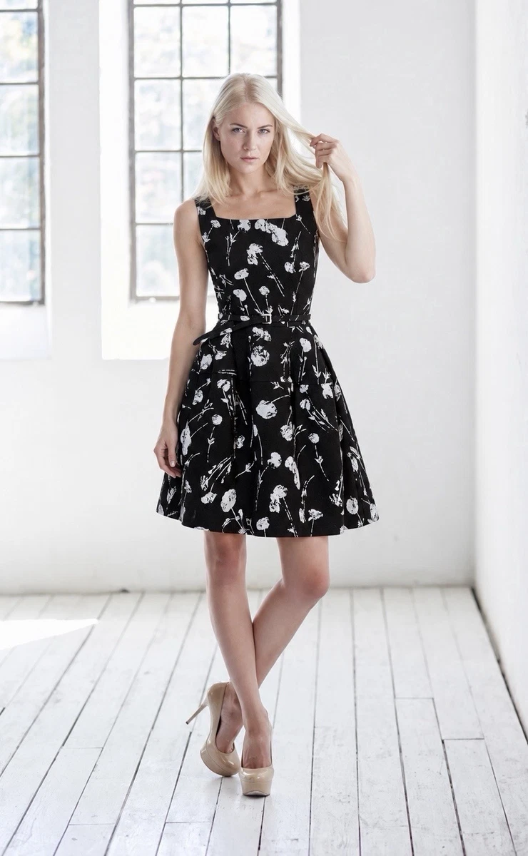 Oscar de la Renta Black Dresses for Women for sale